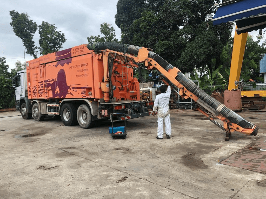 Repair / Service of Construction Hydraulic Equipment – Pilers, Cutters, Safe Dig Air Excavator, Hydraulic Bollards, Roadblockers, Water Channel Gates